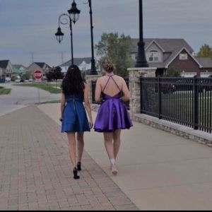 ALYCE PARIS size 6 Homecoming Gown